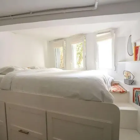 Cozy Studio With Amazing Location