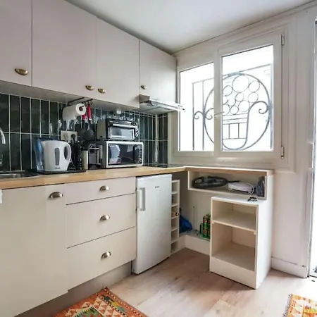 Cozy Studio With Amazing Location